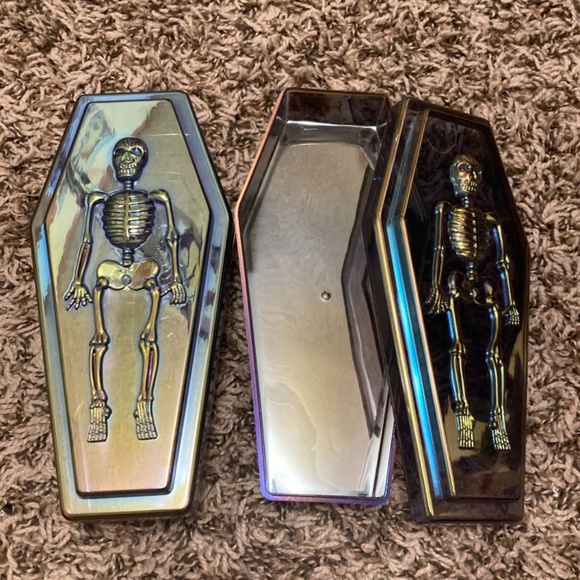2 Skeleton coffin - Picture 3 of 3